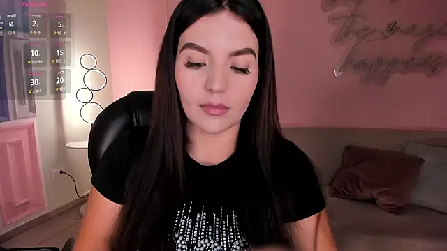 Snapshot of ValeriaRoldanX chatting on March 8, 5:17 pm ValeriaRoldanX online show from March 8, 5:17 pm