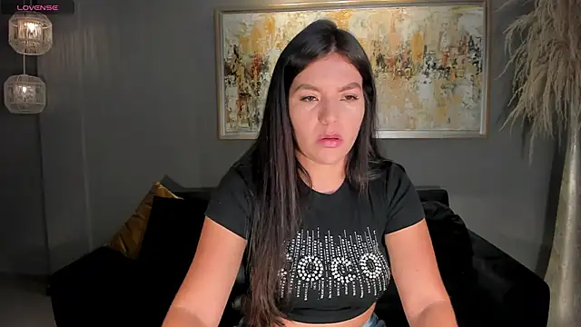 Snapshot of ValeriaRoldanX chatting on May 4, 12:01 pm ValeriaRoldanX online show from May 4, 12:01 pm