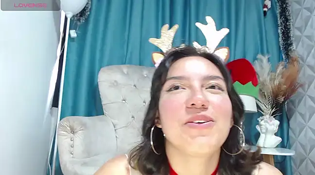 salome Queenx online show from December 12, 3:48 pm