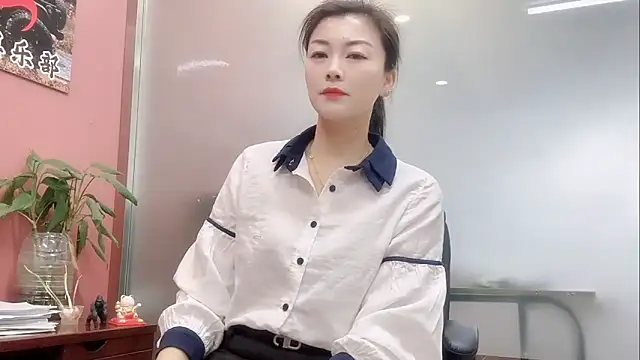 Snapshot of QianF-666 chatting on January 18, 2:48 am QianF-666 online show from January 18, 2:48 am