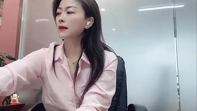 Snapshot of QianF-666 chatting on March 17, 3:22 am QianF-666 online show from March 17, 3:22 am