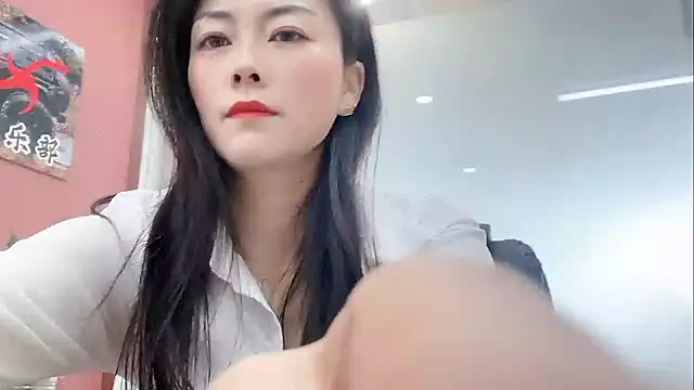 Snapshot of QianF-666 chatting on March 20, 2:05 am QianF-666 online show from March 20, 2:05 am