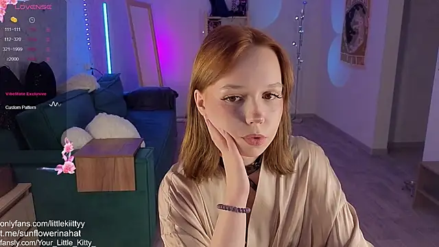 Snapshot of 812sunflowerinahat chatting on November 6, 5:03 pm 812sunflowerinahat online show from November 6, 5:03 pm