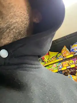 Snapshot of JuanZapata33 chatting on February 21, 10:44 pm JuanZapata33 online show from February 21, 10:44 pm