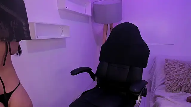 Hannie ws online show from February 10, 5:22 am