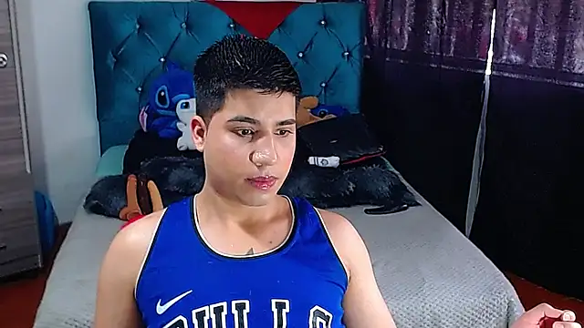 Snapshot of Randy_horny chatting on November 1, 5:59 pm Randy horny online show from November 1, 5:59 pm