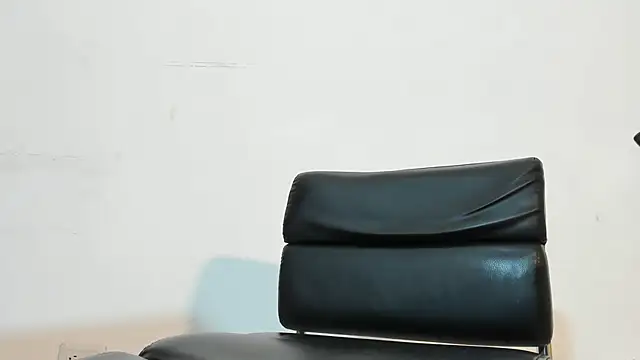 miss adharaa  online show from February 3, 10:03 am