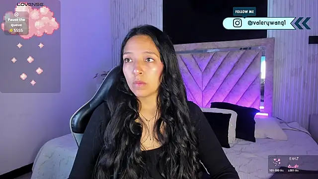 Snapshot of Valery_wang chatting on December 16, 11:59 am Valery wang online show from December 16, 11:59 am