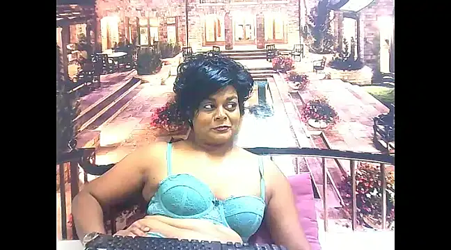 indianCherryPie online show from January 22, 8:18 am