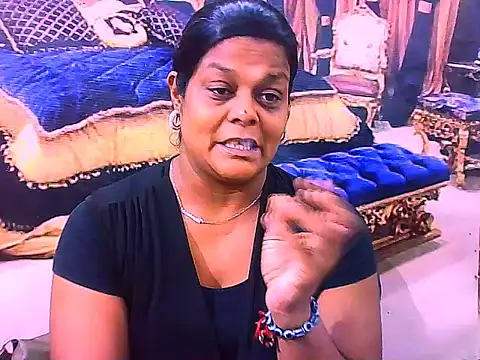 indianCherryPie online show from February 28, 5:19 am