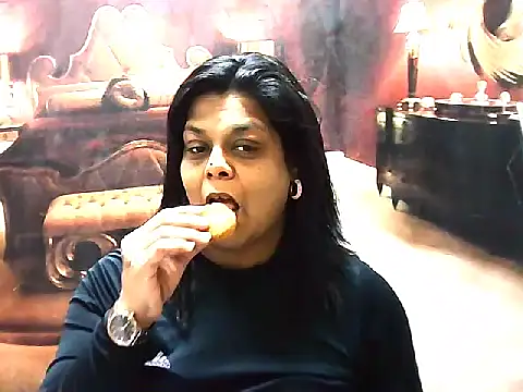 indianCherryPie online show from May 6, 5:14 am