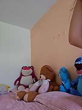 Snapshot of Selena_blake chatting on February 12, 4:57 pm Selena blake online show from February 12, 4:57 pm