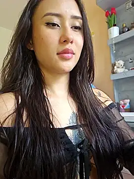 Snapshot of Selena_blake chatting on March 16, 8:13 pm Selena blake online show from March 16, 8:13 pm