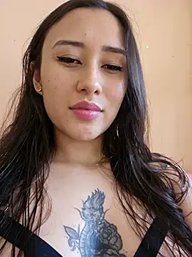 Snapshot of Selena_blake chatting on March 27, 8:19 pm Selena blake online show from March 27, 8:19 pm