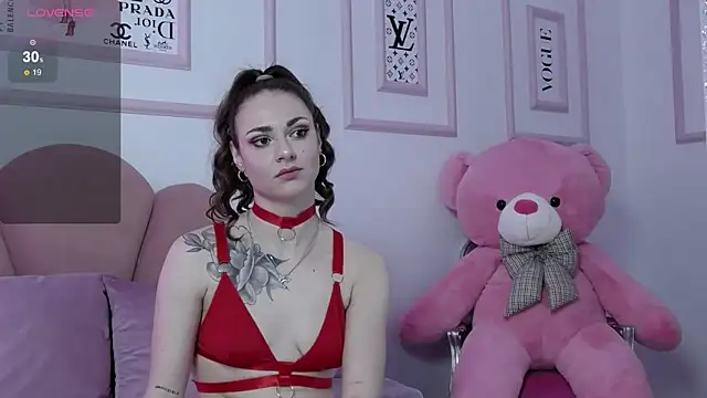 Abby  White online show from January 13, 5:55 pm