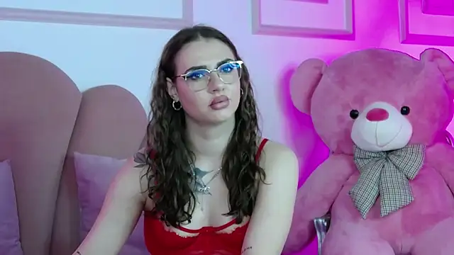 Abby  White online show from November 28, 5:26 pm