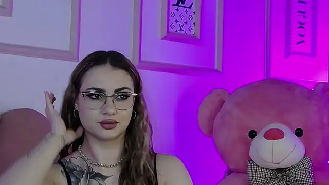 Abby  White online show from May 2, 4:45 pm