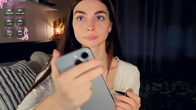 MaryJacksoon online show from October 19, 7:53 am