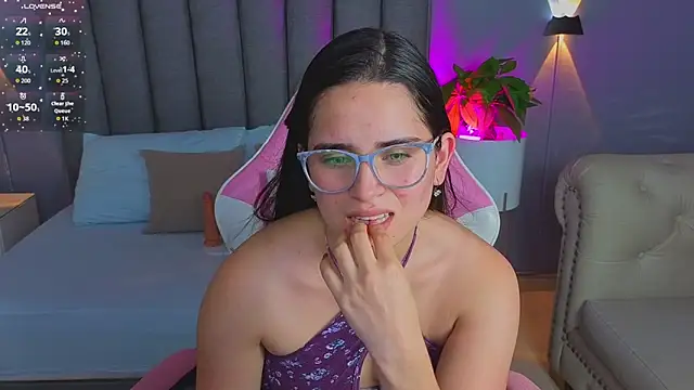 Snapshot of angelica_dymond chatting on November 8, 7:01 pm angelica dymond online show from November 8, 7:01 pm