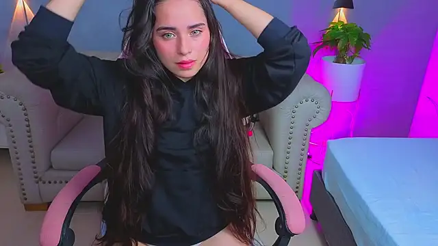 Snapshot of angelica_dymond chatting on December 2, 12:10 pm angelica dymond online show from December 2, 12:10 pm