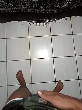 Snapshot of 1995eduardo chatting on February 26, 11:59 pm 1995eduardo online show from February 26, 11:59 pm