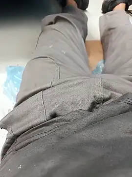 Snapshot of 1995eduardo chatting on November 26, 3:46 pm 1995eduardo online show from November 26, 3:46 pm