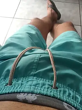 Snapshot of 1995eduardo chatting on January 6, 6:44 pm 1995eduardo online show from January 6, 6:44 pm