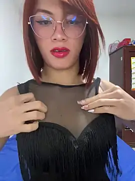 Snapshot of giuliana_andrade chatting on March 6, 3:02 pm giuliana andrade online show from March 6, 3:02 pm