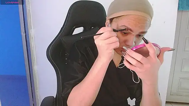 giuliana andrade online show from February 17, 12:29 am