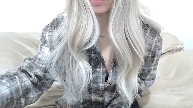  kitty Rose  online show from December 19, 4:19 am