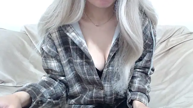 Snapshot of _kitty_Rose_ chatting on March 18, 2:04 am kitty Rose online show from March 18, 2:04 am