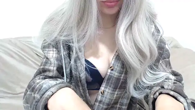 Snapshot of _kitty_Rose_ chatting on April 11, 2:05 am kitty Rose online show from April 11, 2:05 am