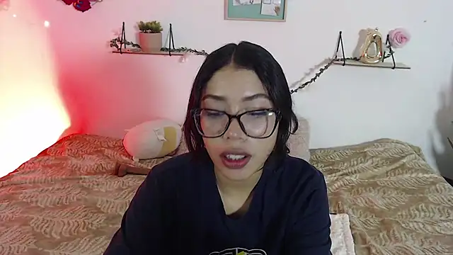 Snapshot of AmberJeong chatting on January 12, 1:00 am AmberJeong online show from January 12, 1:00 am