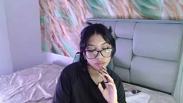 Snapshot of AmberJeong chatting on February 28, 1:58 am AmberJeong online show from February 28, 1:58 am