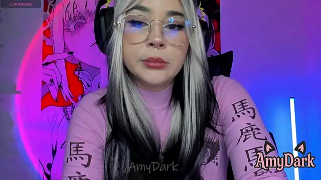  AmyDark online show from May 13, 9:33 pm