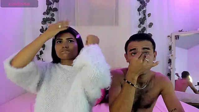 catalina and roger online show from October 18, 3:20 am