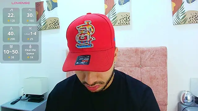 Amadeo Wild online show from November 14, 1:54 pm