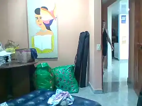 Snapshot of jeremy_scott chatting on September 14, 2:38 pm jeremy scott online show from September 14, 2:38 pm