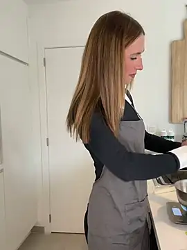 lola tentatiion online show from January 6, 1:52 pm