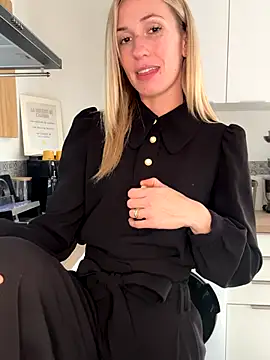 lola tentatiion online show from October 12, 11:42 am