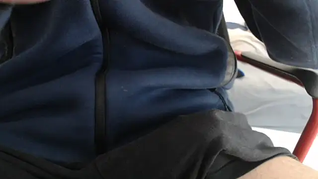 Snapshot of lxrxdxn chatting on February 26, 12:15 pm lxrxdxn online show from February 26, 12:15 pm