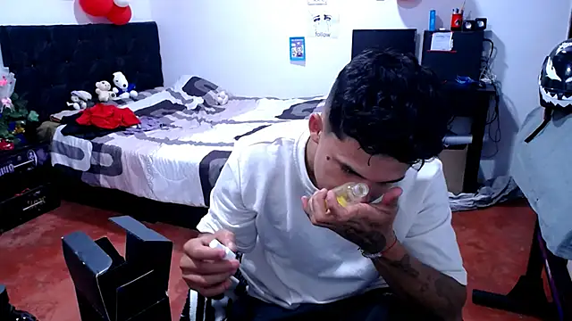freddy romas online show from May 15, 11:34 pm