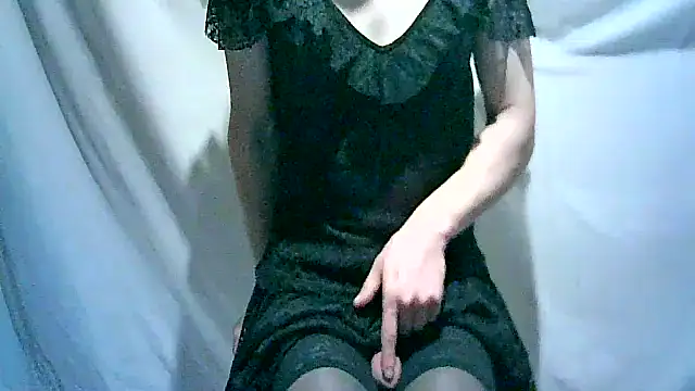 -your-bitch online show from December 18, 5:37 am