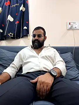 Fun Guuy online show from January 19, 3:10 am