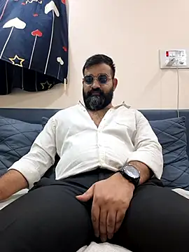 Fun Guuy online show from March 26, 3:56 am