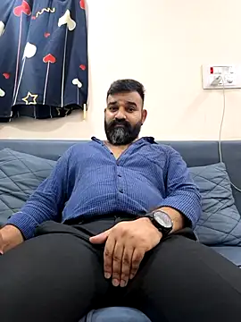 Fun Guuy online show from May 13, 3:26 am