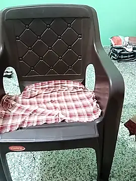 Snapshot of Saroj-Shah chatting on September 19, 5:53 am Saroj-Shah online show from September 19, 5:53 am