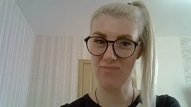 Snapshot of Pabonya91 chatting on February 26, 8:59 am Pabonya91 online show from February 26, 8:59 am