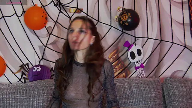 Snapshot of hailey_peach chatting on October 29, 5:58 pm hailey peach online show from October 29, 5:58 pm