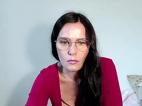 Snapshot of ButterflyJill chatting on September 14, 7:29 am ButterflyJill online show from September 14, 7:29 am